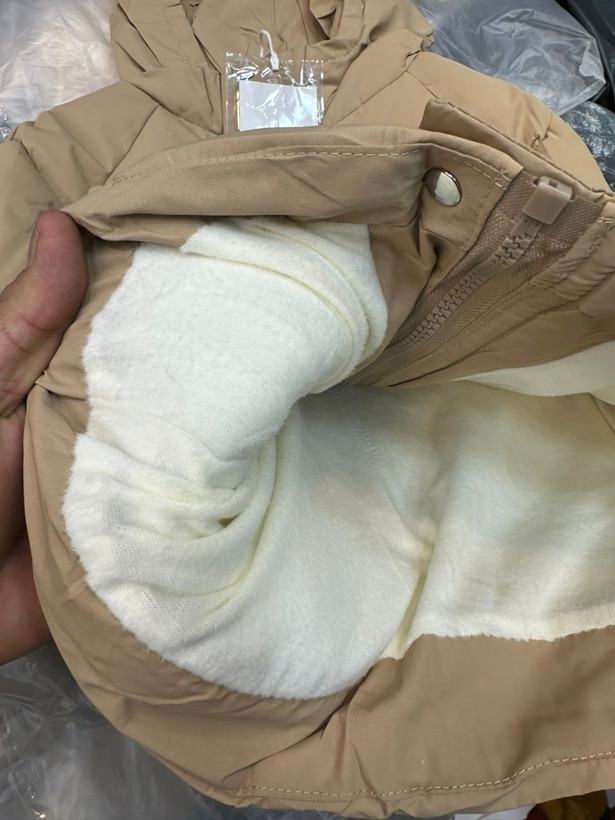کاپشن برزنتی اسپرت اورجینال داخل خز مناسب دختر و پسر با کیفیت و درجه یک 🤩🤩